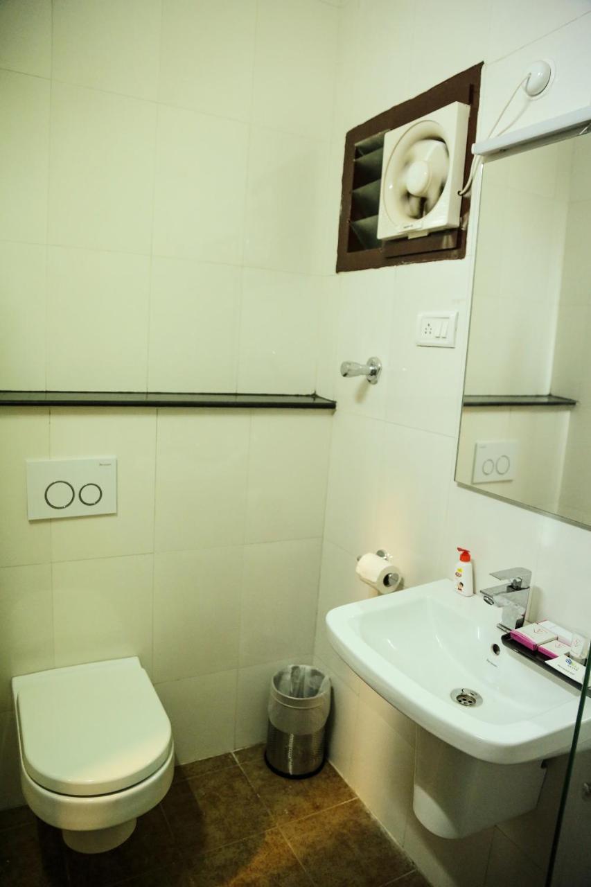 Hotel Sera Grand Chennai Exterior foto