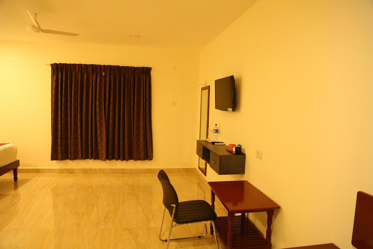 Hotel Sera Grand Chennai Exterior foto